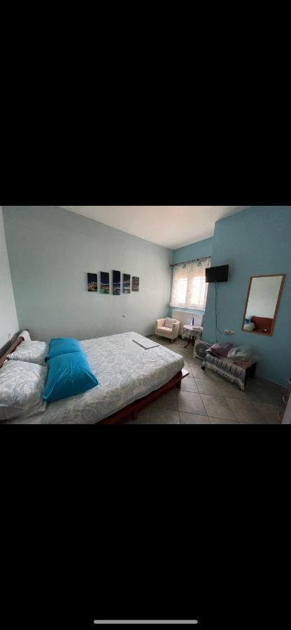Seaside Apartment With Private Garden เนอา อันคิอาลอส ภายนอก รูปภาพ